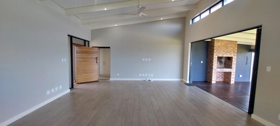 4 Bedroom Property for Sale in Olivewood Private Estate and Golf Club Eastern Cape